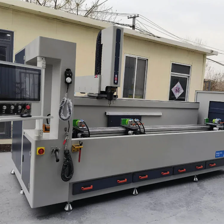1500 mm CNC frezavimo staklės pramoniniam aliuminiui